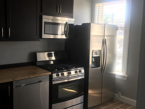 Gas Stove and Stainless Appliances