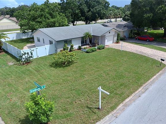 2nd image of 2594 Bramblewood Dr E
