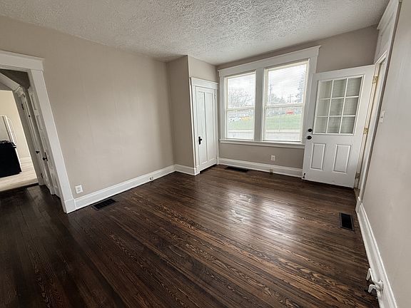 5th image of 1801 Goodman Ave APT 1