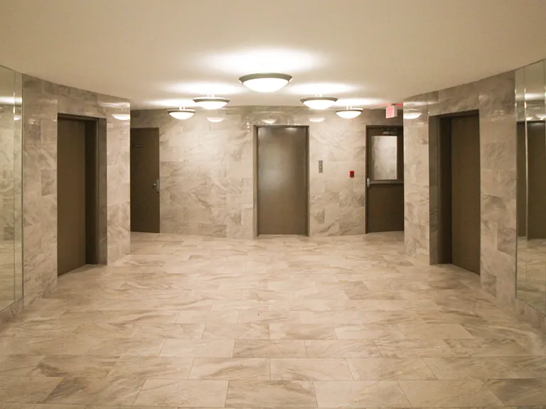 1276 Islington Ave — Photo 6