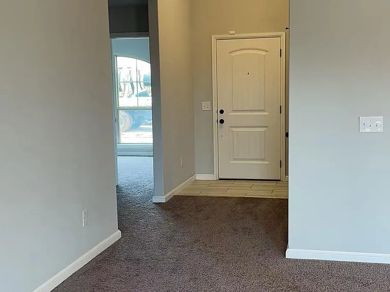 18216 Sunny Stone Ln — Photo 7