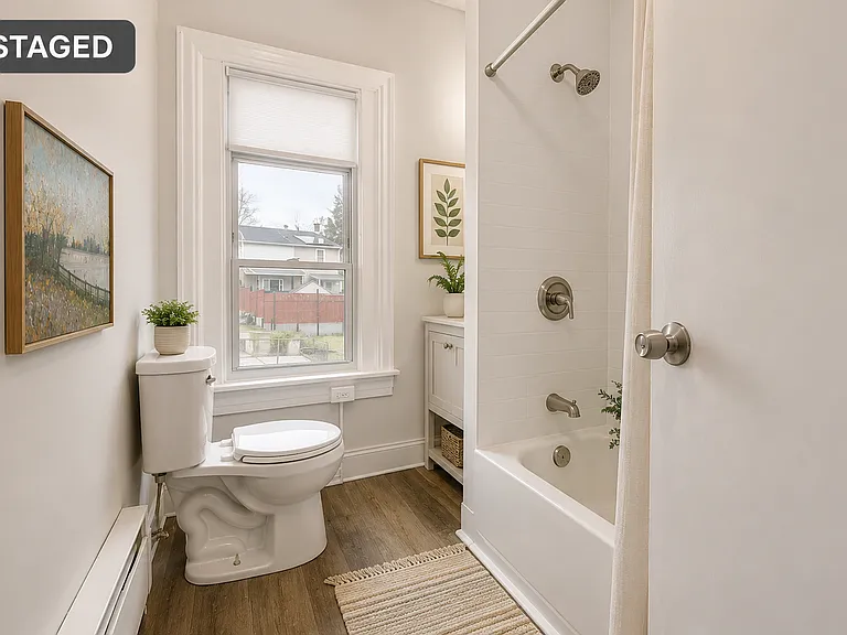 727 Front St #2 — Photo 12