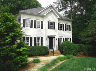 2700 Dray Ct, Raleigh, NC 27613