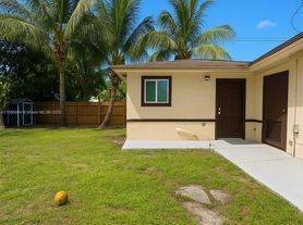 783 NW 96th St
