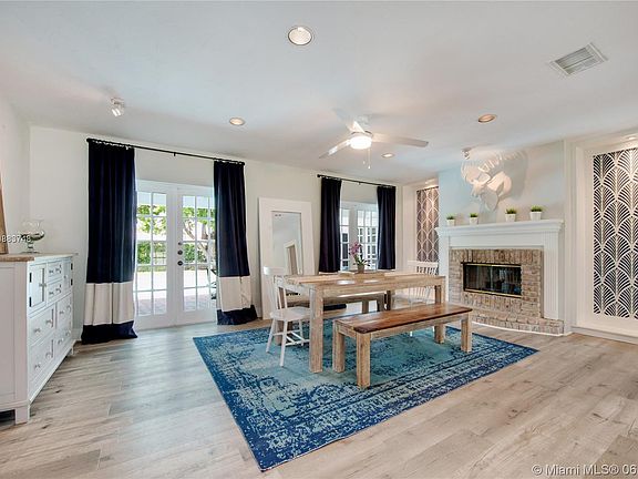 3rd image of 15505 SW 77th Ct