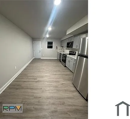 1613 Abbotston St — Photo 3
