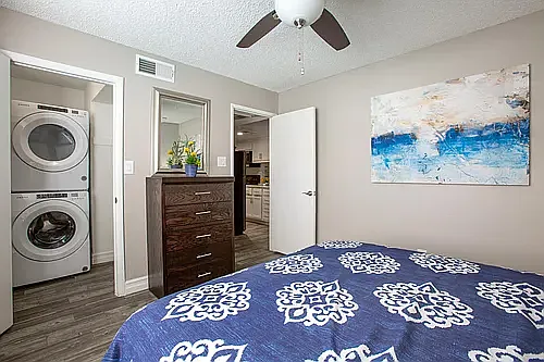 Stonegate Furnished Apartments — Photo 44