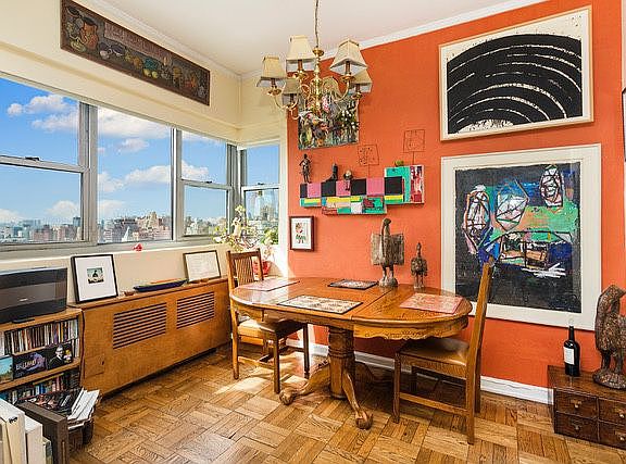 4th image of 2 5th Ave APT 20L