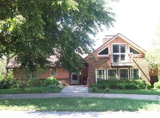 2164 Overlook Dr, Independence, KS 67301