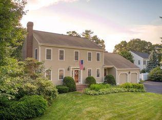 18 Storeybrook Dr, Newburyport, MA 01950
