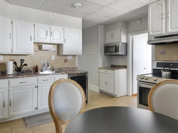 823 Dorchester Ave #2L, Dorchester, MA 02125