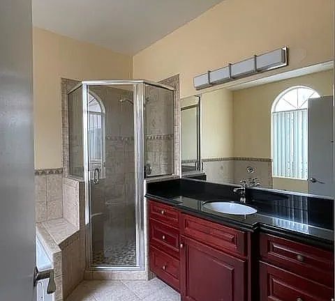 3rd image of 422 S Lake St APT 111