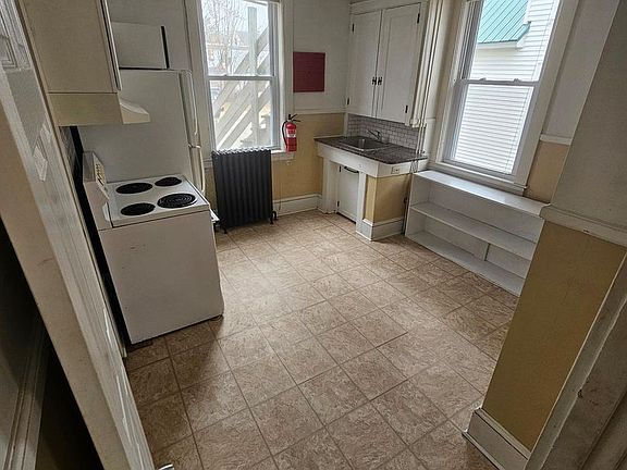 3rd image of 9-11 Worster St #1