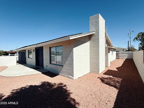 3rd image of 13028 W GREENWAY Road