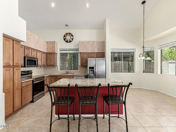 5th image of 10438 E KNOWLES Avenue