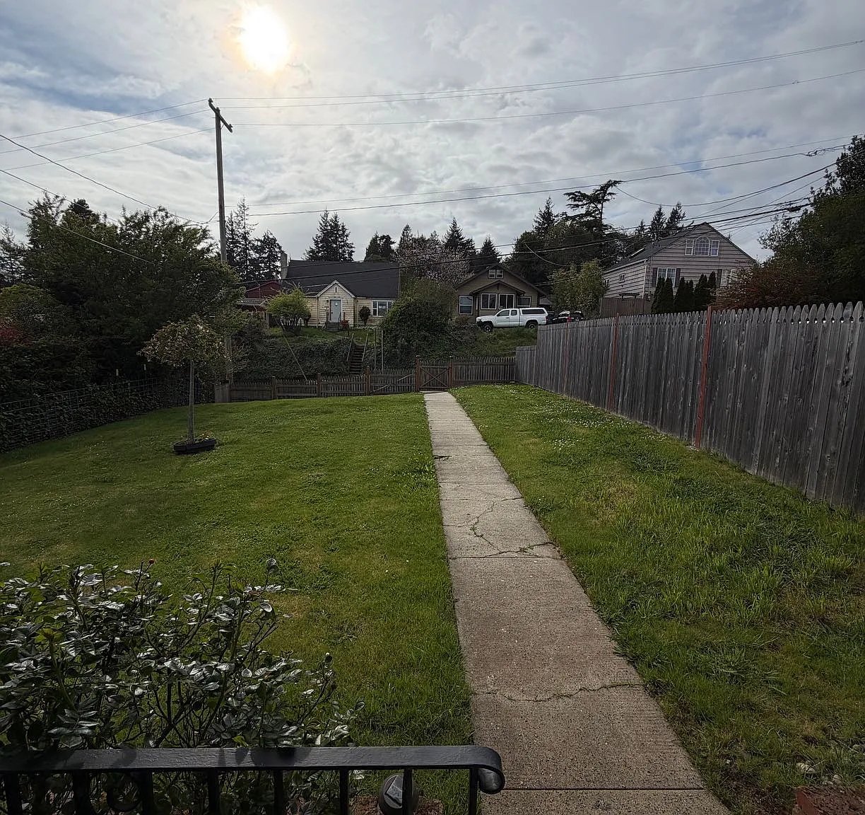 2 bed, 1995 sqft, $2,200 — Photo 4