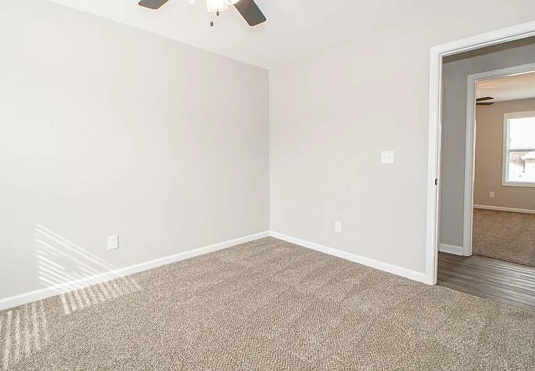 1115 Hillwood Dr — Photo 14