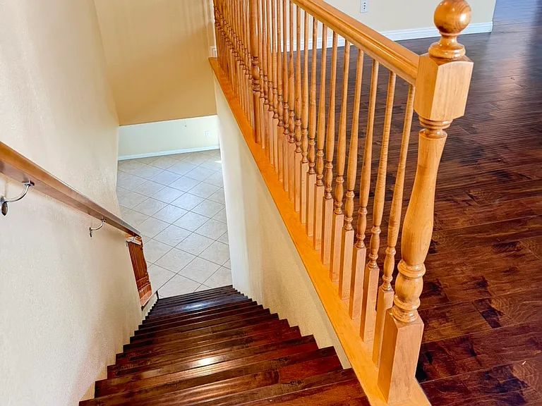 5450 Pinecroft Dr — Photo 13