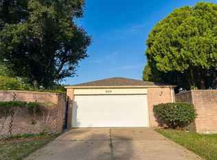9419 Clipperwood Pl, Houston, TX 77083