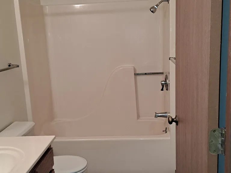 429 Pine St #8 — Photo 12