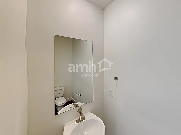 1399 E Perelle Ln — Photo 9