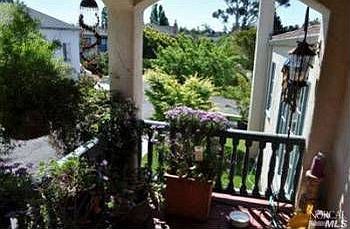 3rd image of 27 Saint Francis Dr