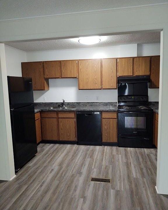 35775 Union Lake Rd, photo 27
