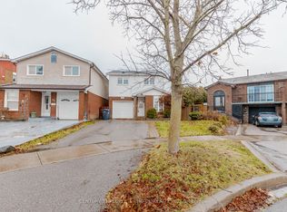 32 Elderwood Pl, Brampton, ON L6V 3N3