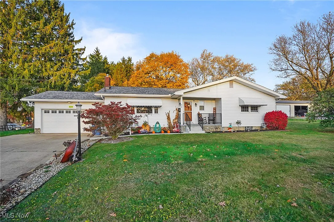 620 Thomas Rd photo 1