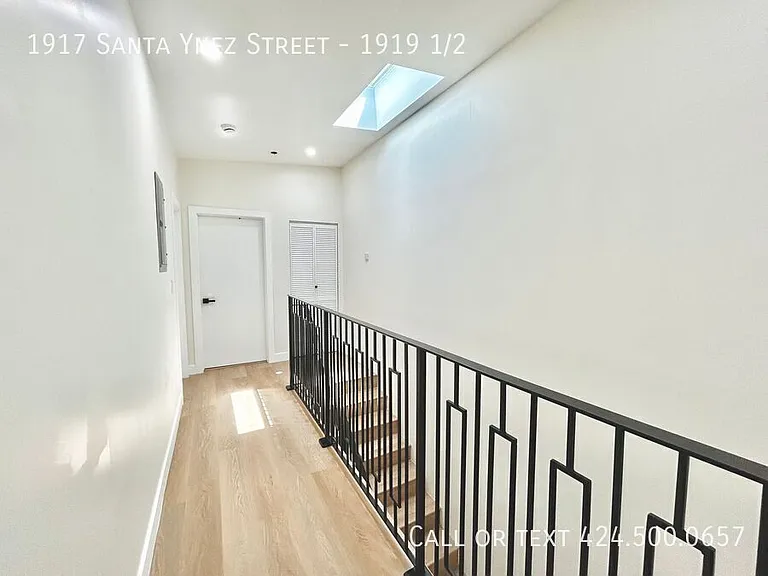 1917 Santa Ynez St #1919-1/2 — Photo 14