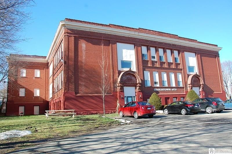 1st image of 30 Charles St