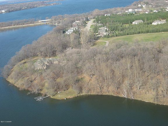 5th image of 3380 Pawnee Dr