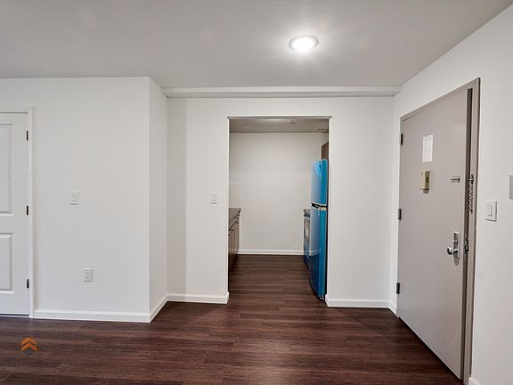 4th image of 773 Grote St #2C