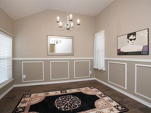 3rd image of 1233 Caudle Ln