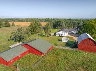 18605 10th Ave, Stanwood, MI 49346