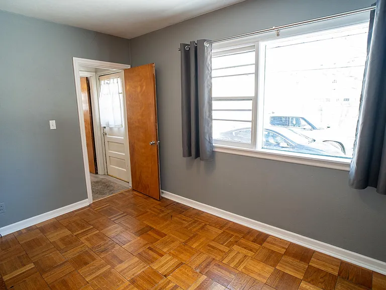 1014 W Springfield Ave — Photo 20
