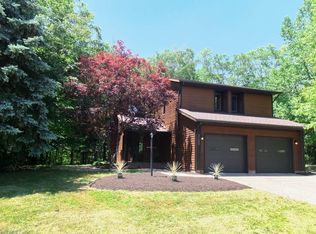 2155 Sunray Cir, Alliance, OH 44601