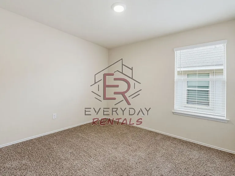 9506 Malkier Dr — Photo 13