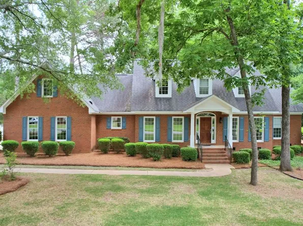 3710 Trumpington Ln, Albany, GA 31721