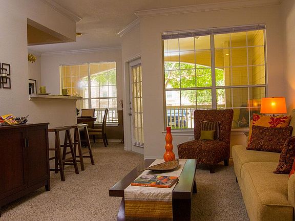 5th image of 3101 River Park Dr #127843