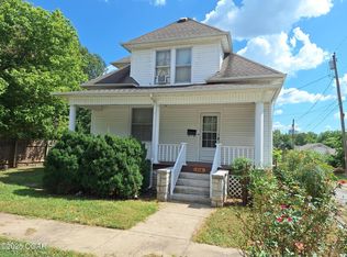 514 Poplar St, Carthage, MO 64836