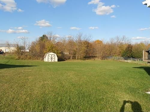 2nd image of 129 Prairie Moon Dr