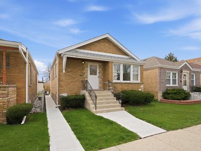 5748 S Kenneth Ave, Chicago, IL, 60629