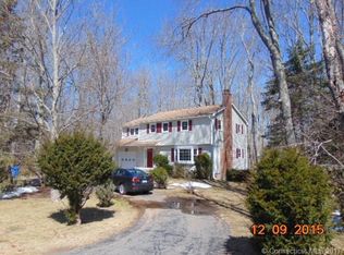 15 Old Kent Rd N, Tolland, CT 06084