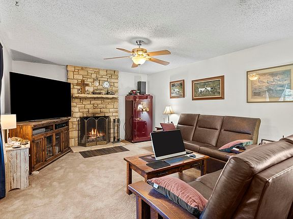 5th image of 801 Billie Brooks Ln