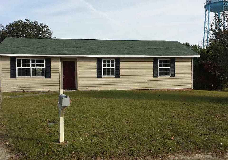 1st image of 212 Oxford Ln