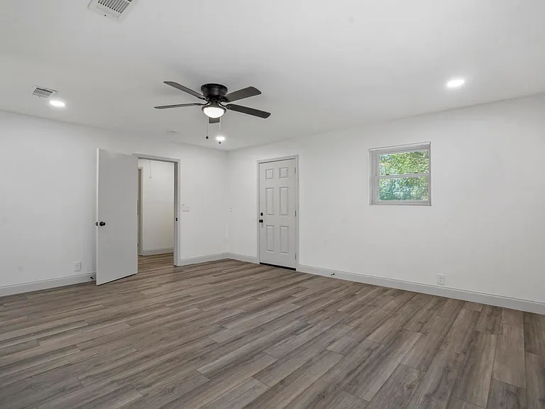 514 Canyon Ridge Dr — Photo 31