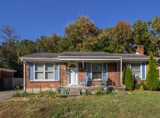 9308 Pagoda Dr, Louisville, KY 40229