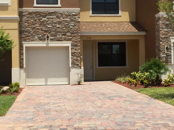 1719 Portofino Meadows Blvd, Orlando, FL 32824