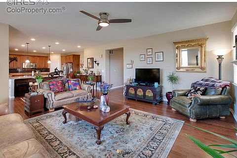 5th image of 2410 Tavern Way